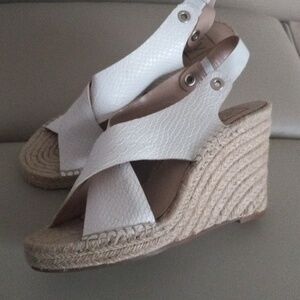 Dolce Vita Saundra White Espadrille Slingback Wedge Sandals Size 8
